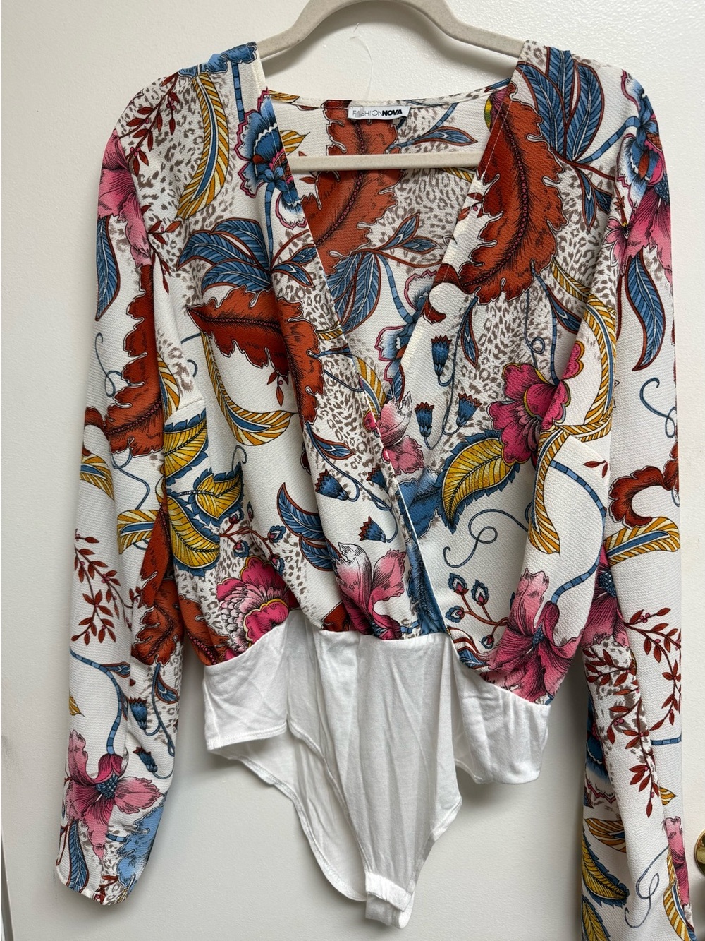Fashion Nova White Multi Floral Surplice Long-Sleeve Bodysuit